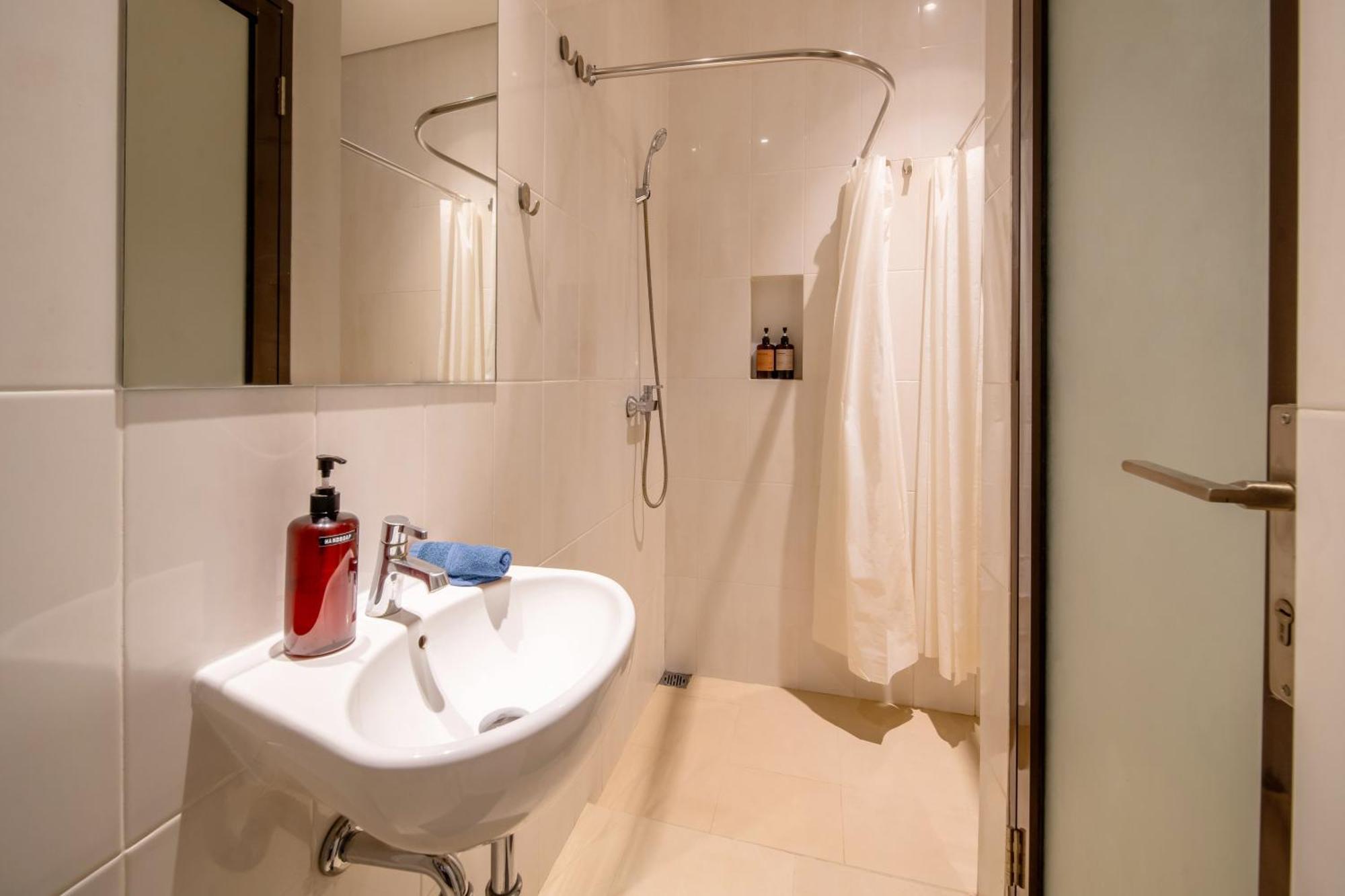 Gelatik Bed And Breakfast Seminyak Zewnętrze zdjęcie